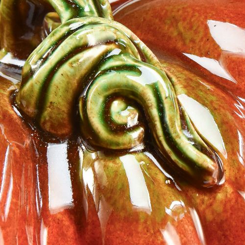 Artikel Glanzende keramische pompoen in helder roodoranje met groene steel - 21,5 cm - ideale herfstdecoratie